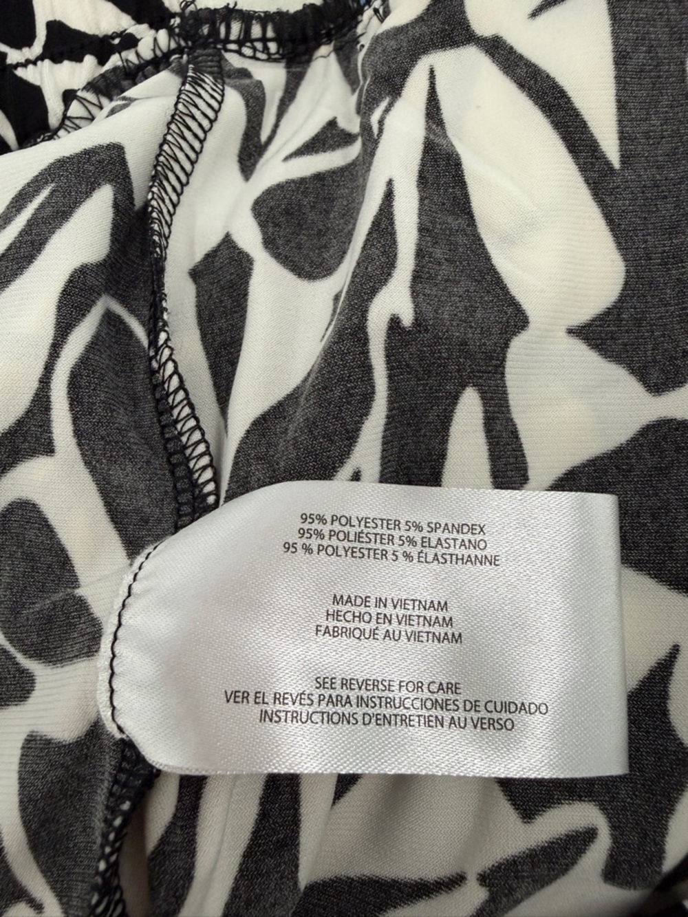Three Dots Pants Womens L Black White Print Palazzo Resortwear Boho Comfy NWT - Picture 12 of 13